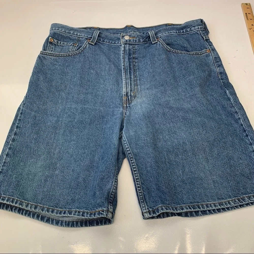 Levis 550 Relaxed Fit Denim Shorts Men‎ 40 Blue  100% Cotton Casual Workwear - Picture 3 of 8